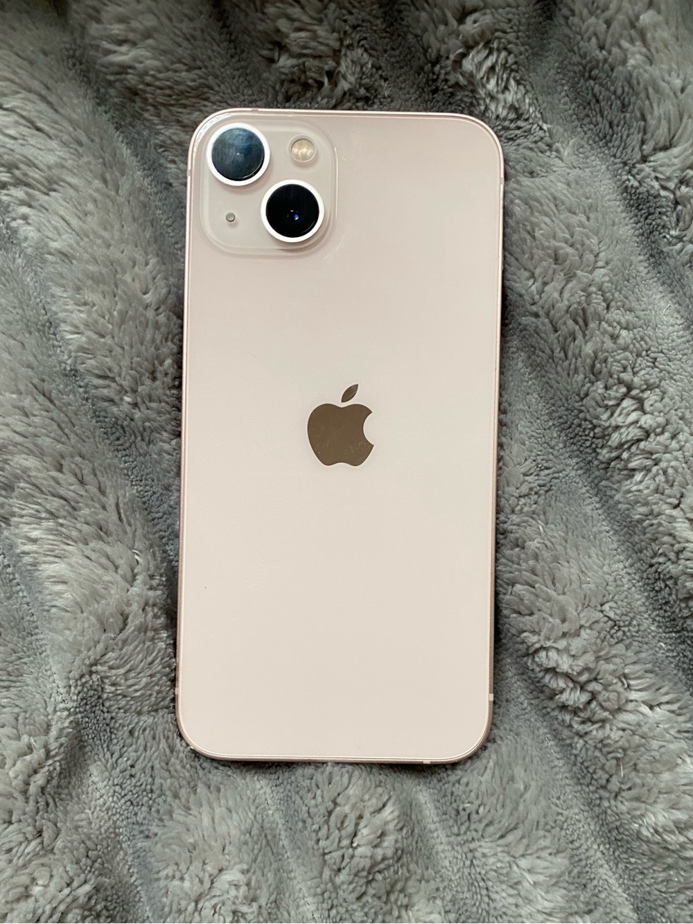 Apple iPhone in (Pink)